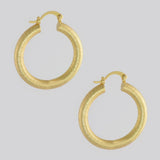 18k GL Thick Detailed Hoop - Donna Italiana ®