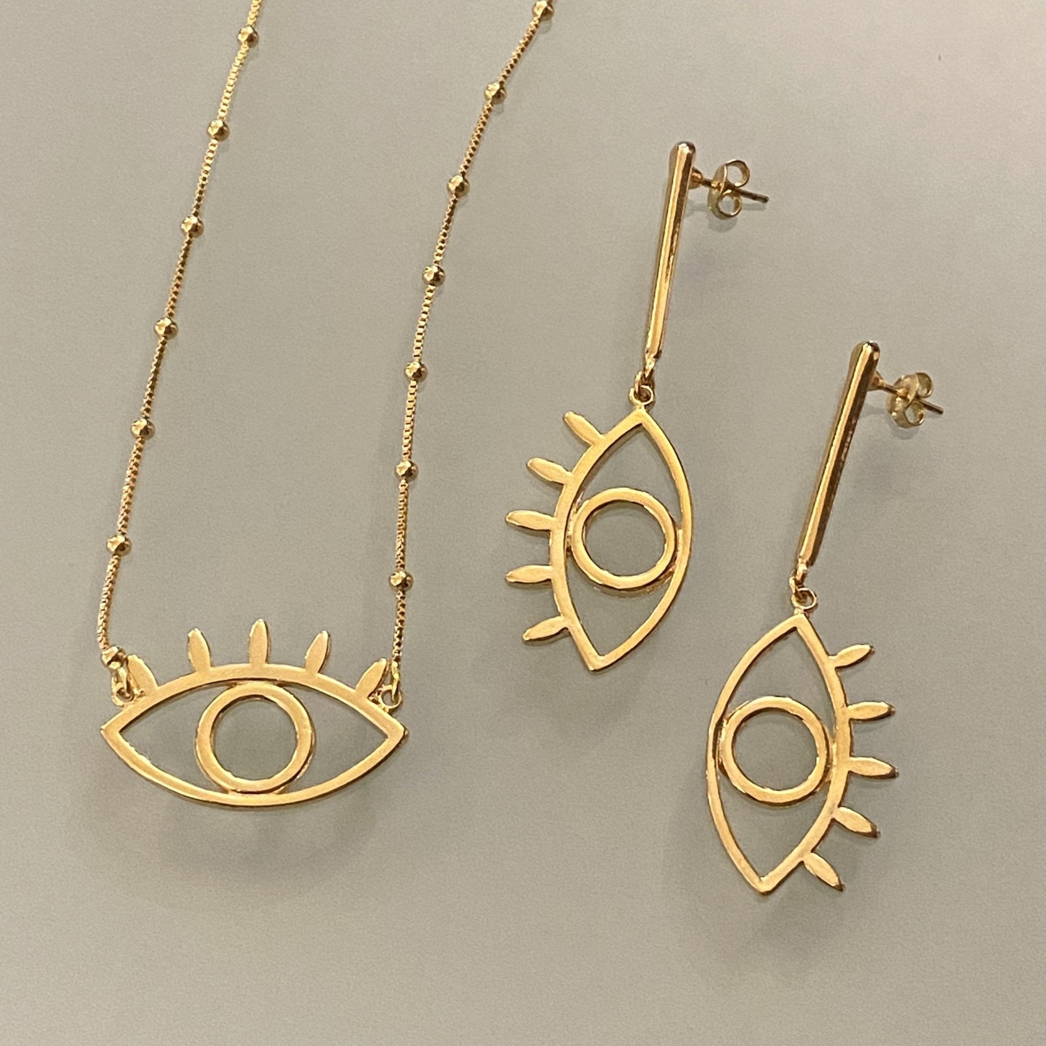 Dangling Protection Eye Earrings - Donna Italiana ®
