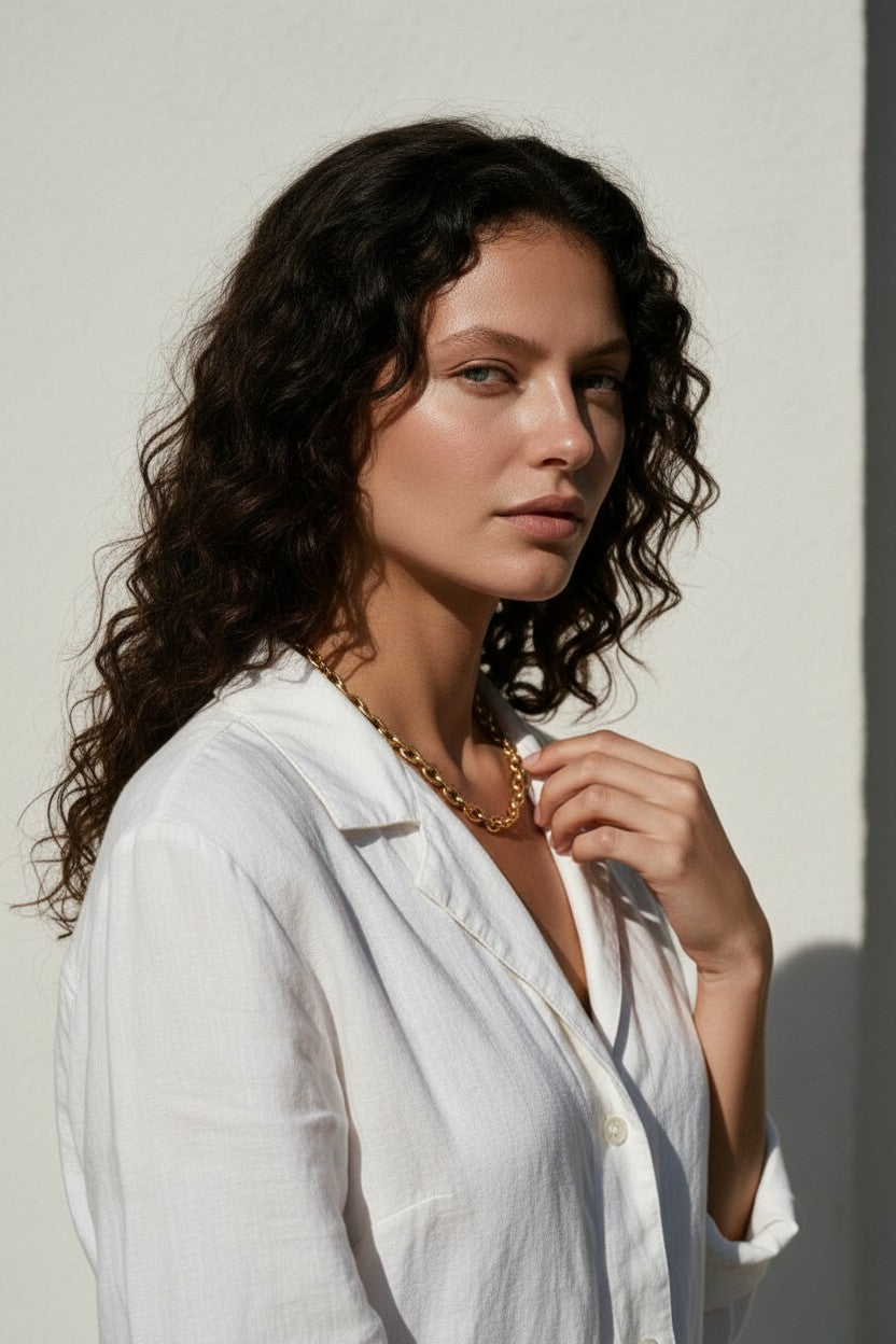 faceted cable chain necklace, layered gold chains, gold cable chain set, graduated length necklaces, oval link chain necklace, layering chain necklaces, everyday gold chain stack, link chain detail