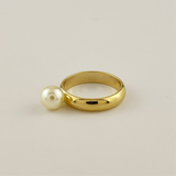 Solitaire Pearl Ring
