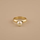 Solitaire Pearl Ring