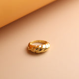 Dome Croissant Ring