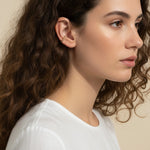 gold beaded ear cuff, minimalist ear cuff, dainty gold cuff earring, no piercing ear cuff, cartilage cuff gold, small beaded cuff, delicate ear cuff on model, stackable ear cuff