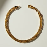 gold curb chain bracelet, curb link bracelet, chunky gold bracelet, everyday gold bracelet, flat link bracelet, statement chain bracelet, classic gold jewelry, layering bracelet