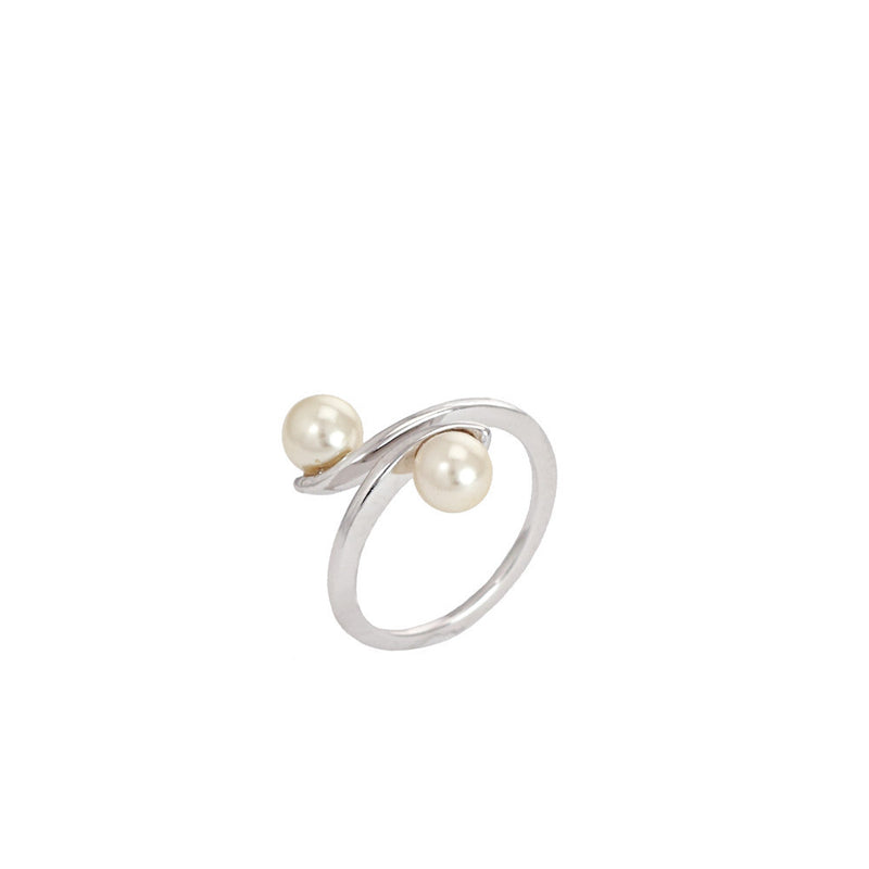 3 Pearls Rhodium Ring
