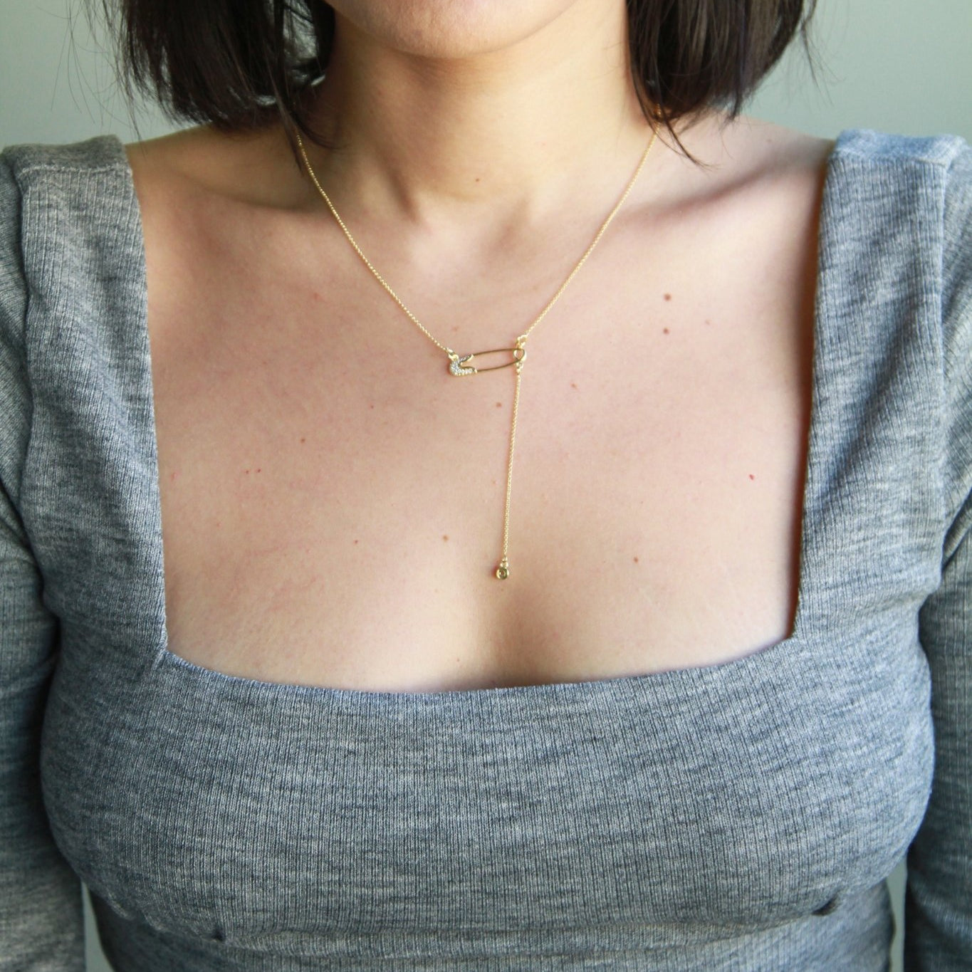 Pinned Necklace - Donna Italiana ®